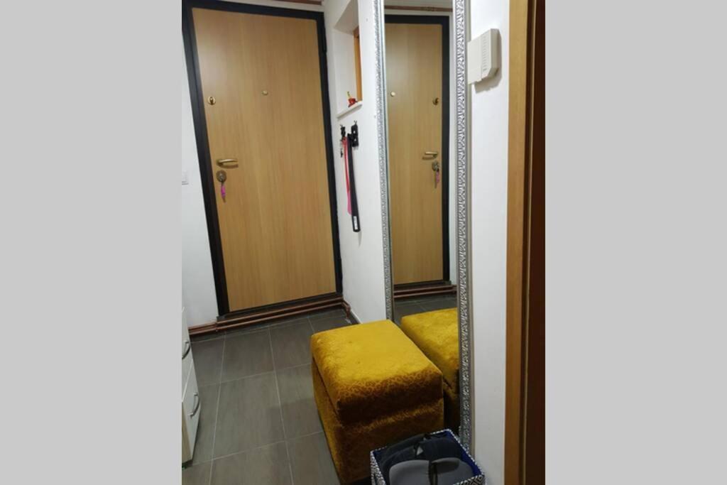 Apartman Sa Garazom I Internetom SJJ Extérieur photo